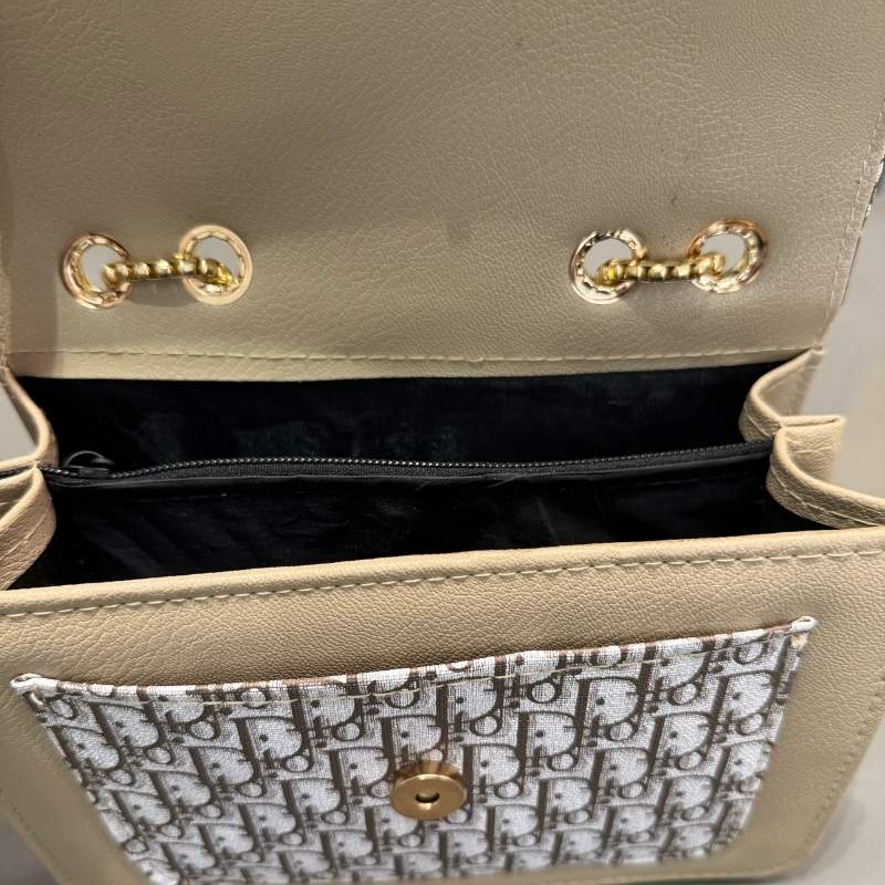 GrabitPK Elegant Designer Style Women's Clutch Bag