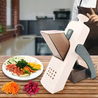 Kitchen vegetable cutter with adjustable thickness