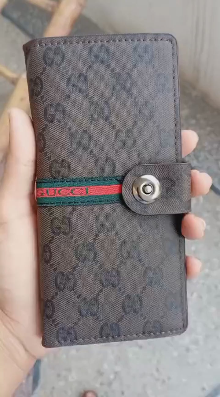 Luxury inspired wallet with spacious cash compartments